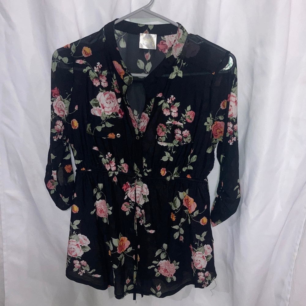 Elegant Black Floral Blouse-maternity size M